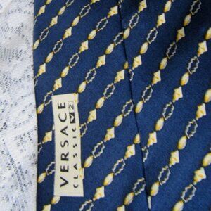 Versace Men Tie, 100% Silk, Navy/Yellow